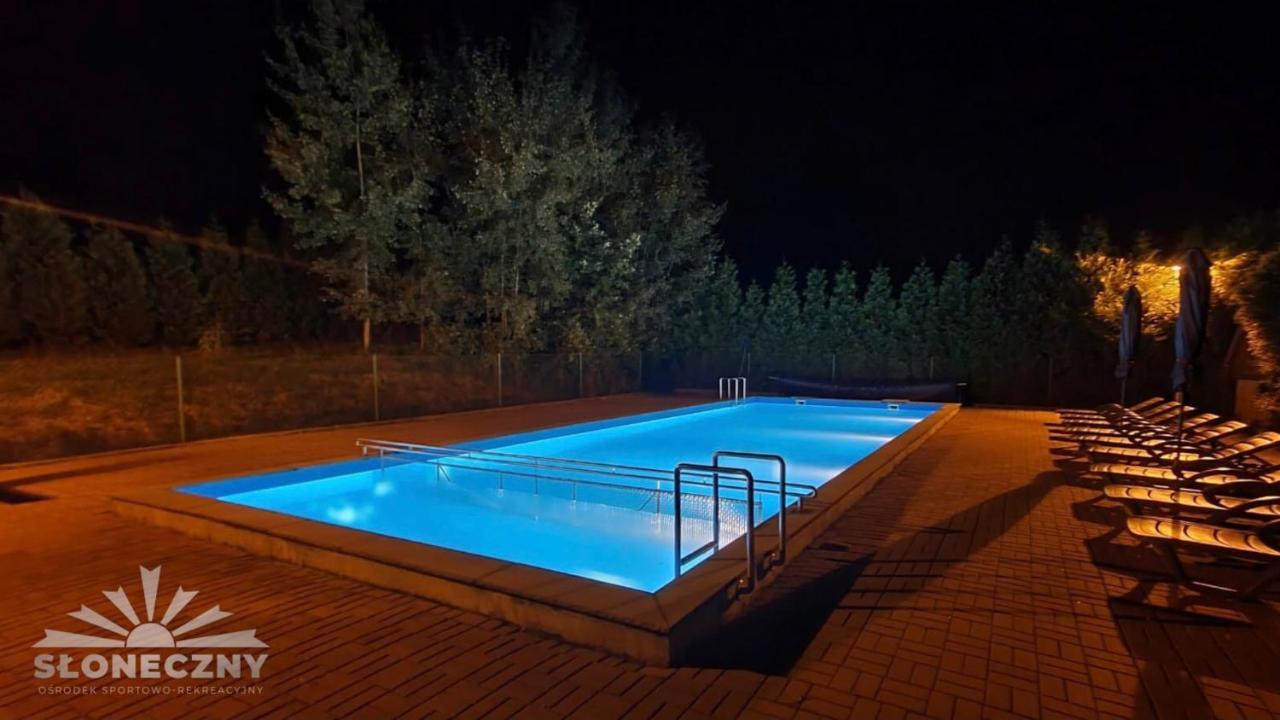 Osrodek Sportowo-Rekreacyjny Sloneczny Hotel Mszana Dolna Luaran gambar